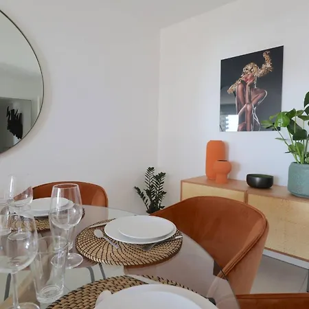 Sun Paradise Seaview&terrace Parking&pool Apartamento