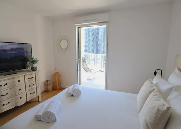 Sun Paradise Seaview&terrace Parking&pool * Beausoleil