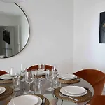 Sun Paradise Seaview&terrace Parking&pool