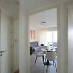 Sun Paradise Seaview&terrace Parking&pool Daire *