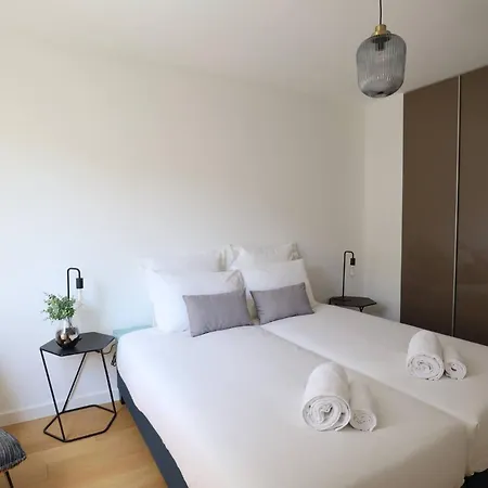 شقة Sun Paradise Seaview&terrace Parking&pool