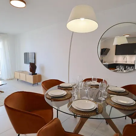 Sun Paradise Seaview&terrace Parking&pool Daire *