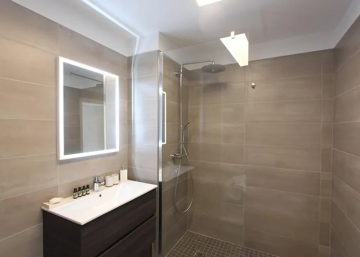 Apartament Sun Paradise Seaview&terrace Parking&pool
