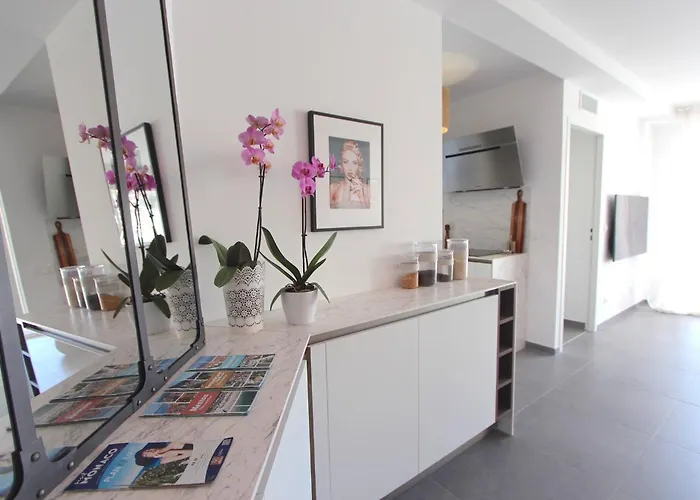 Sun Paradise Seaview&terrace Parking&pool * Beausoleil